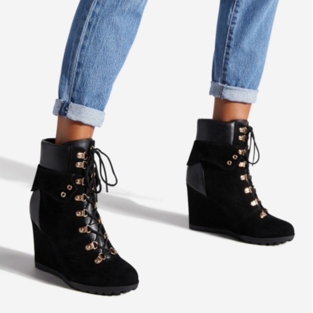 Shoedazzle Erleen Lace Up Wedge Bootie Black Velvet Gold Hardware Women’s 6.5